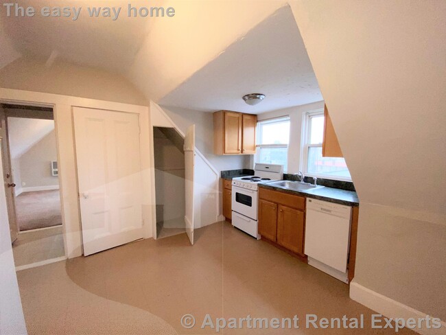 property at 220 Concord Ave