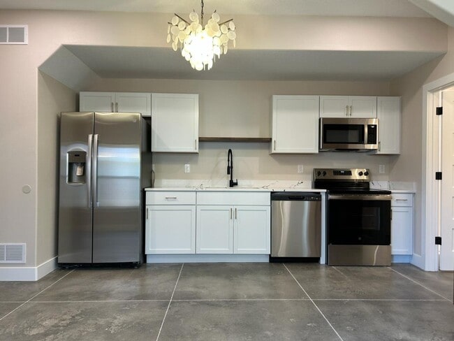 property at 940 M St SW