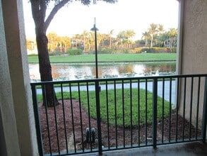 15065 Michelangelo Blvd, Unit 102 in Delray Beach, FL - Foto de edificio - Building Photo