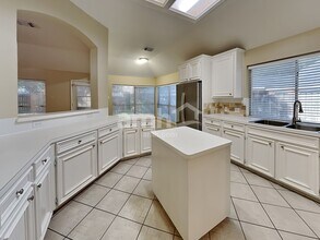 104 Laguna Pointe Dr in League City, TX - Building Photo - Building Photo