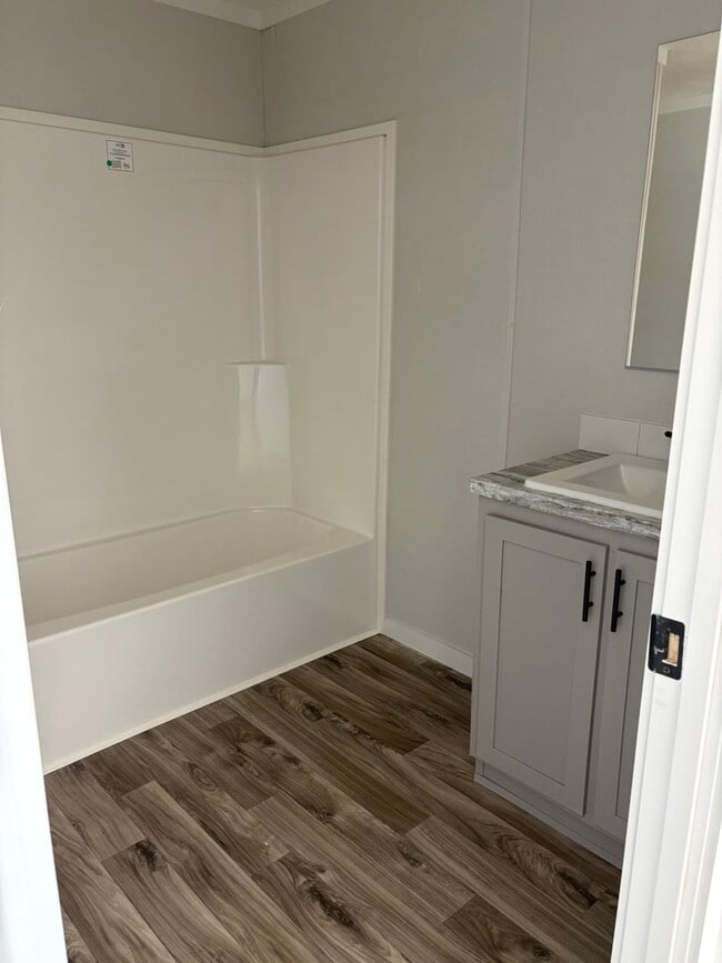 139 Hubert Blvd in Hubert, NC - Building Photo - Building Photo