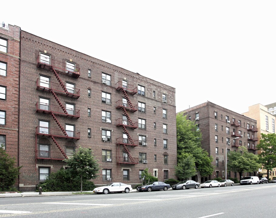 1375 Ocean Ave in Brooklyn, NY - Building Photo