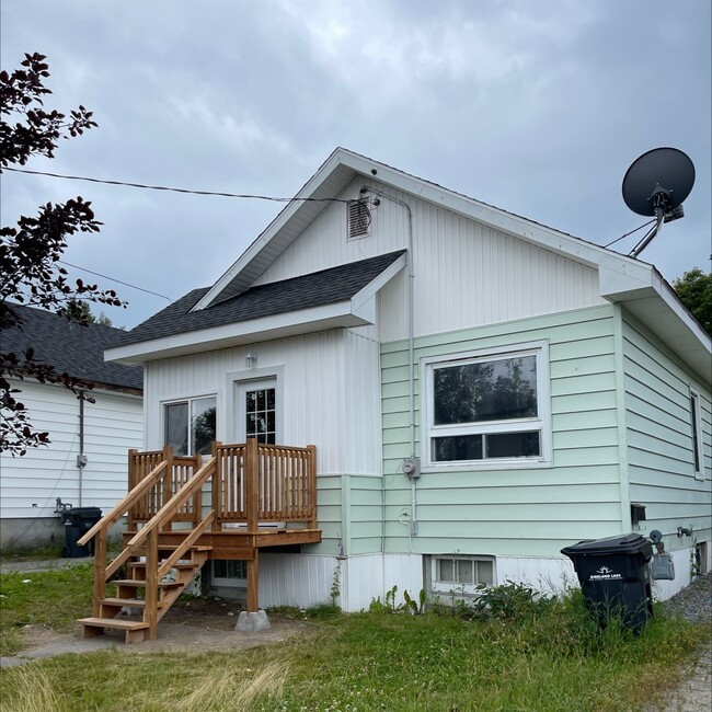 property at 19 Premier Ave W