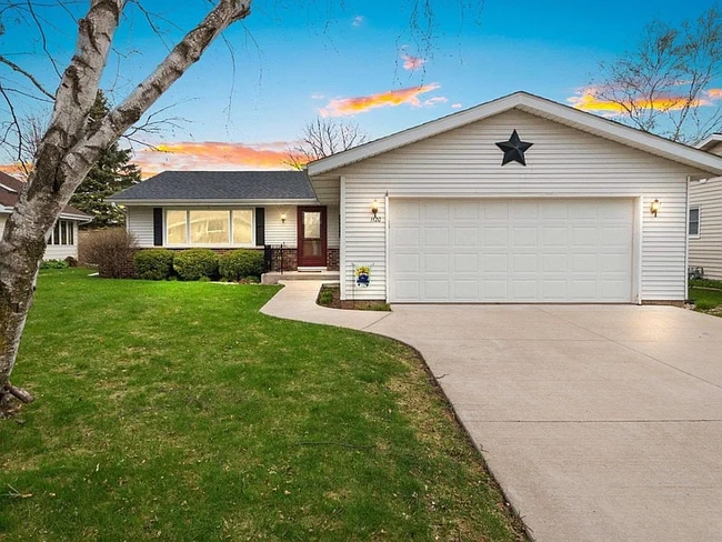 property at 1120 E Mitchell Ave
