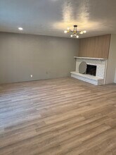 7406 Christie Ln in Dallas, TX - Building Photo - Building Photo