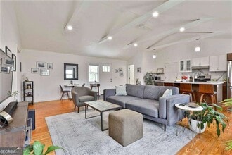 2037 Lively Ridge Rd NE in Atlanta, GA - Building Photo - Building Photo