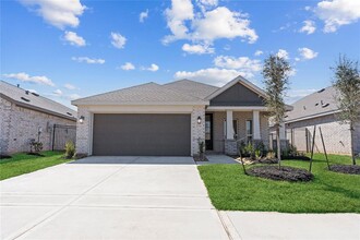 27531 Village Cir Dr in Katy, TX - Building Photo - Building Photo