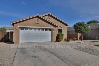 1280 E Heather Dr in San Tan Valley, AZ - Building Photo - Building Photo