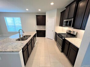 15207 Proteus St in San Antonio, TX - Building Photo - Building Photo