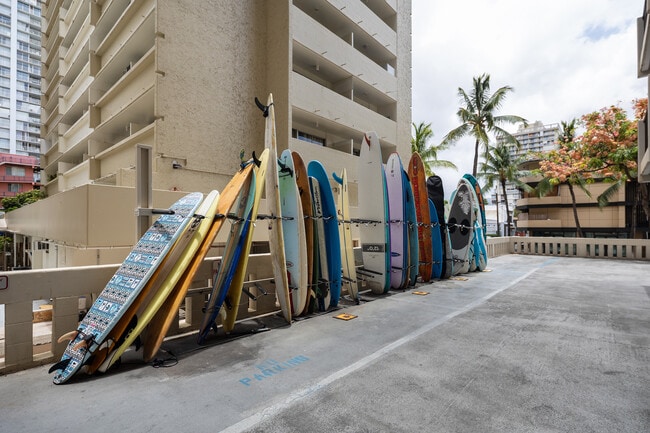 property at 2465 Kuhio Ave