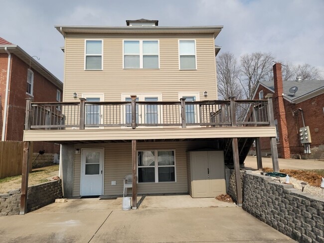 510 W 5th St in Washington, MO - Building Photo - Building Photo