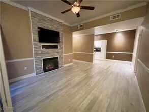 3481 Desert Cliff St in Las Vegas, NV - Foto de edificio - Building Photo