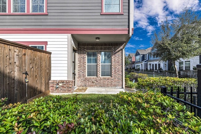 12562 Holly Blue Ln in Houston, TX - Building Photo - Building Photo