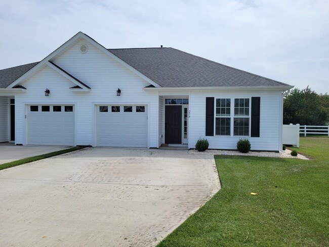 property at 214 Briarcliff Ct