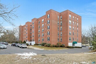 7 4th St in Stamford, CT - Building Photo - Building Photo
