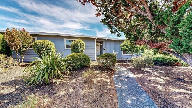 property at 2220 Boise Ct