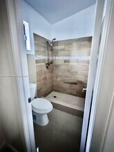 4245 S Pine Island Rd in Davie, FL - Building Photo - Building Photo