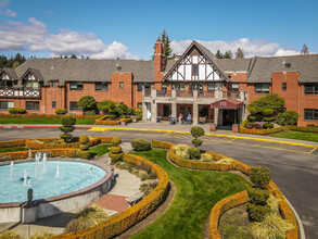 Bristol View Apartments in Tacoma, WA - Building Photo - Building Photo