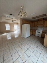 9 S 7th St in McAllen, TX - Building Photo - Building Photo