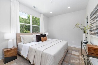 6323 Carver Blvd in Charlotte, NC - Building Photo - Building Photo