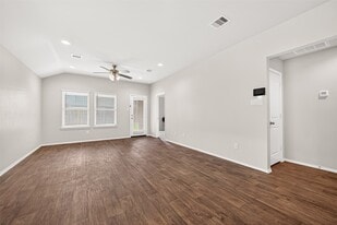 23119 Barrington Bluff Trail in Spring, TX - Building Photo