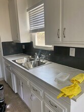 846 Empire Ave in Ventura, CA - Building Photo - Building Photo