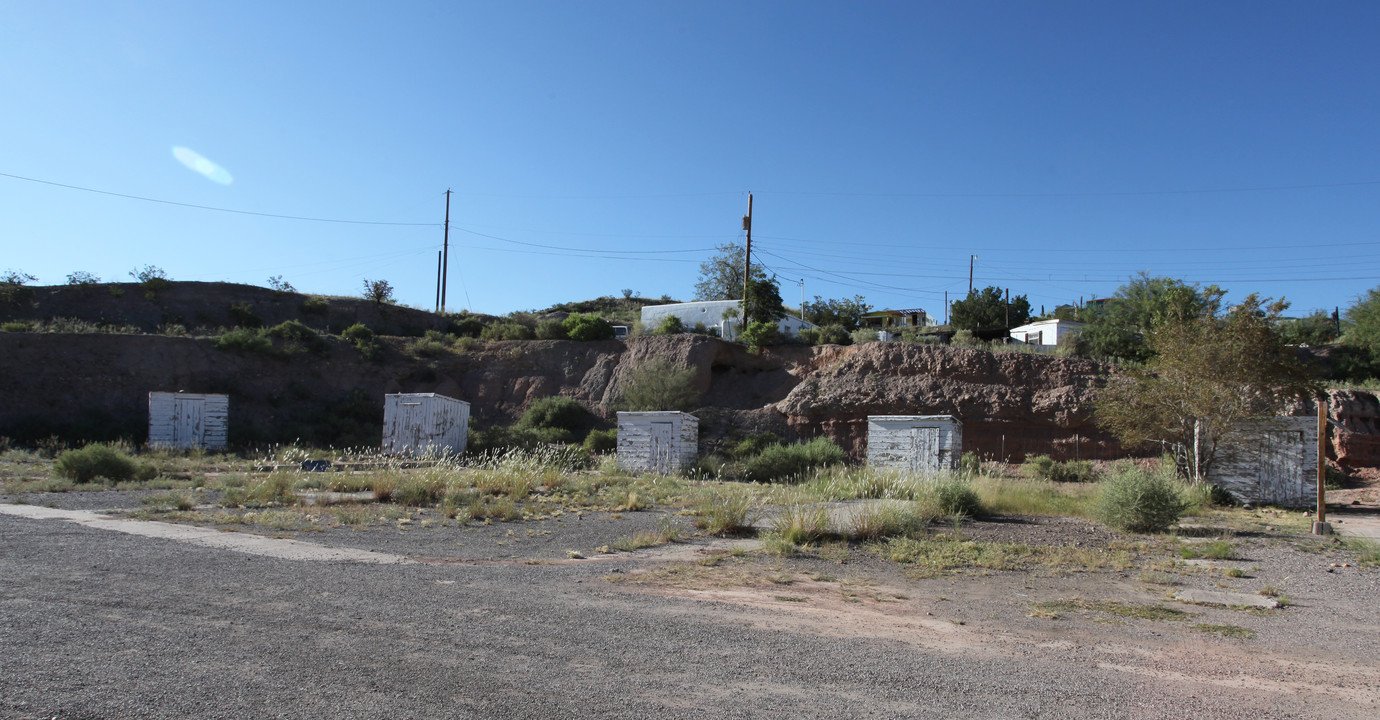 601 Matson in Truth Or Consequences, NM - Building Photo