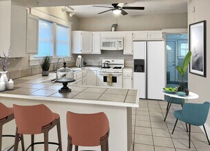 2380 Forrest Ave in Memphis, TN - Building Photo - Building Photo