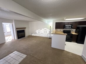 4753 White Rock Cir in Boulder, CO - Building Photo - Building Photo