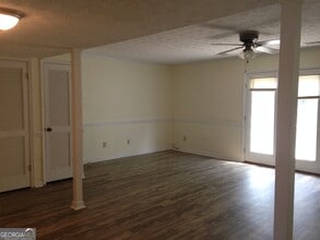 155 Williamsburg Way in Fayetteville, GA - Building Photo - Building Photo