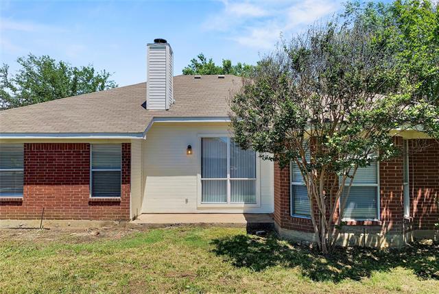 8008 Mourning Dove Dr in Arlington, TX - Building Photo - Building Photo