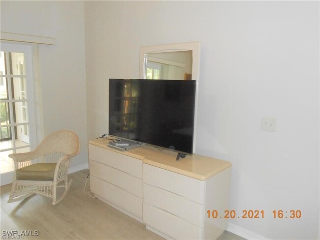 6820 Pelican Bay Blvd in Naples, FL - Building Photo - Building Photo