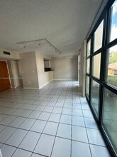 11780 SW 18th St in Miami, FL - Building Photo - Building Photo
