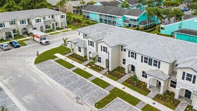 1870 SE 26th Ter in Homestead, FL - Building Photo - Building Photo
