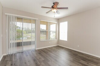 808 College Chase Dr in Ruskin, FL - Building Photo - Building Photo