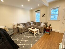106 Buttonwood St, Unit 2 in Boston, MA - Building Photo