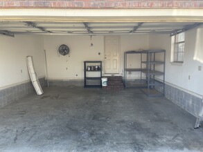 4018 Rainbow Dr in Rainbow City, AL - Foto de edificio - Building Photo