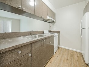 1490 Nancywood Dr in Waterford Township, MI - Building Photo - Building Photo