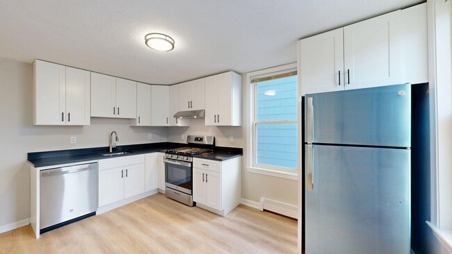165 Hichborn St, Unit 5