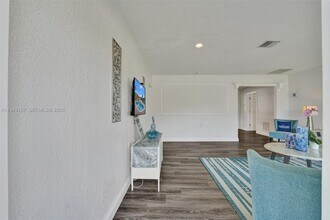 3730 SW 47th Ct in Fort Lauderdale, FL - Building Photo - Building Photo