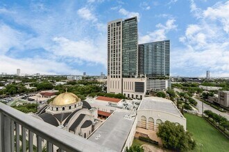 3600 Montrose Blvd in Houston, TX - Building Photo - Building Photo