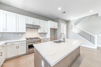 1513 Golf Club Dr in Reno, NV - Building Photo - Building Photo