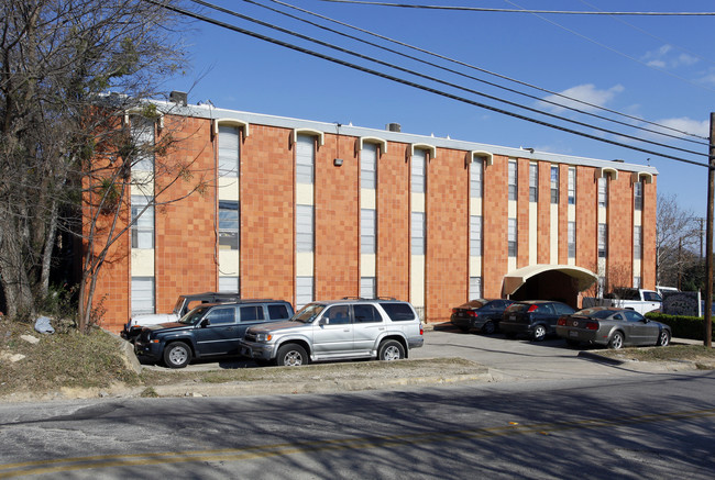 Stonegate Apartments in San Marcos, TX - Foto de edificio - Building Photo