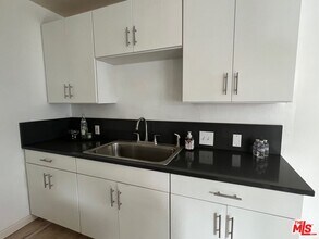 2023 Reservoir St in Los Angeles, CA - Building Photo - Building Photo