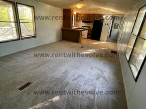 14221 E County Rd 1300 N in Dunkirk, IN - Building Photo - Building Photo