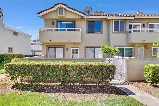property at 5422 Chippewa Ct