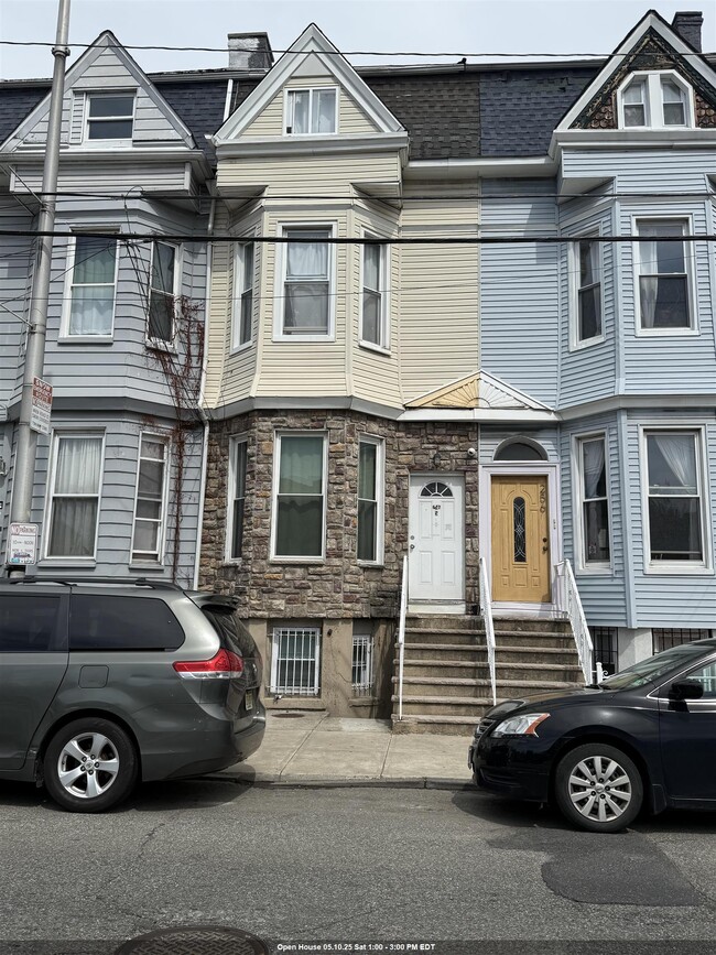 property at 256.5 Fairmount Ave