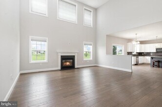 45 Danbury Dr in Mechanicsburg, PA - Building Photo - Building Photo