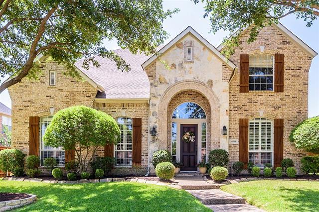4708 Angel Fire Dr in Richardson, TX - Foto de edificio