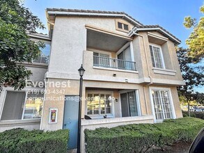 10796 Sabre Hill Dr in San Diego, CA - Building Photo - Building Photo